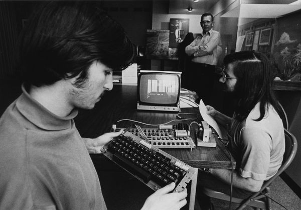 Steve Jobs and Steve Wozniak at a Homebrew Computer Club era gathering.